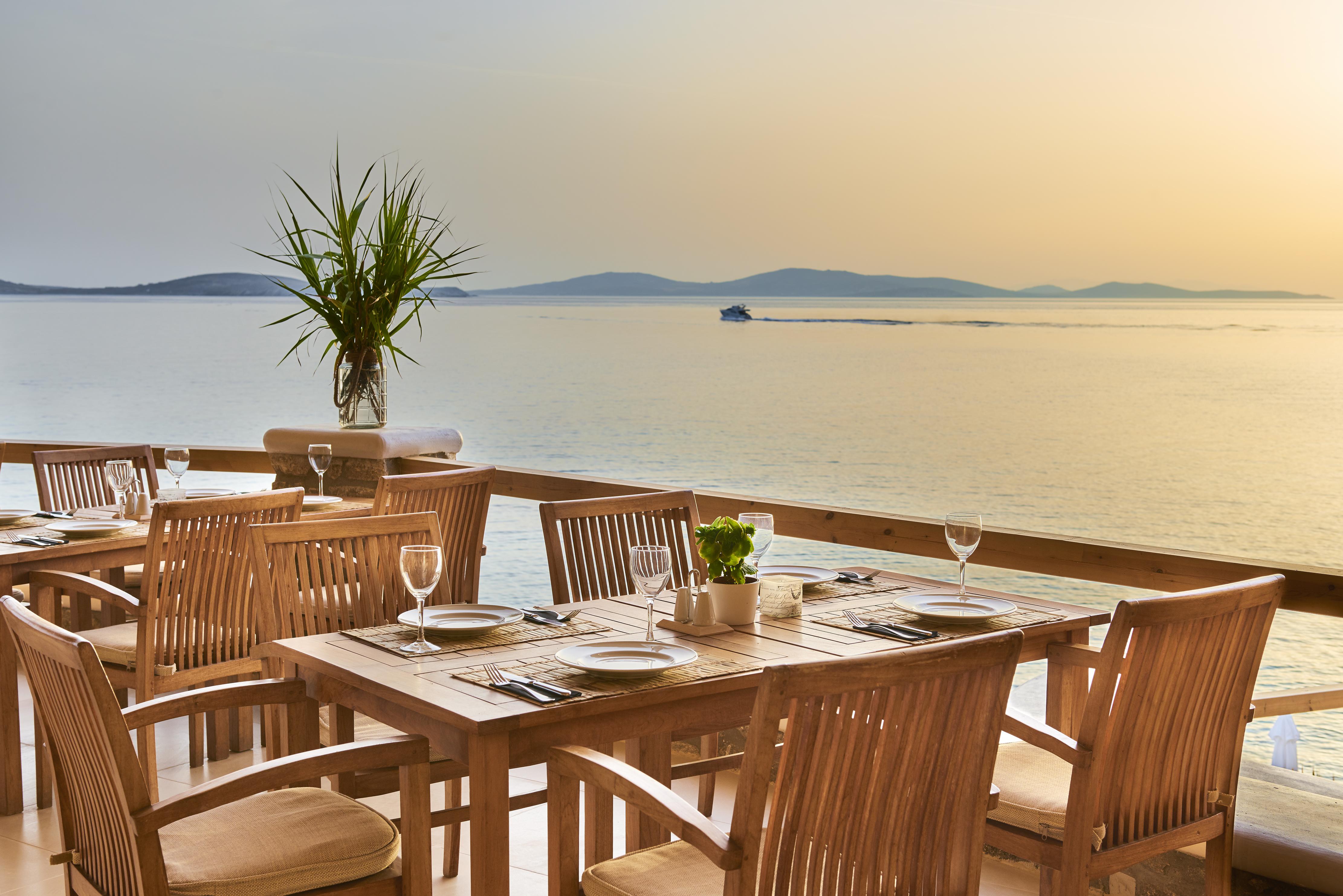 Agios Ioannis Diakoftis Saint John Hotel Villas & Spa מראה חיצוני תמונה Sunset at the restaurant