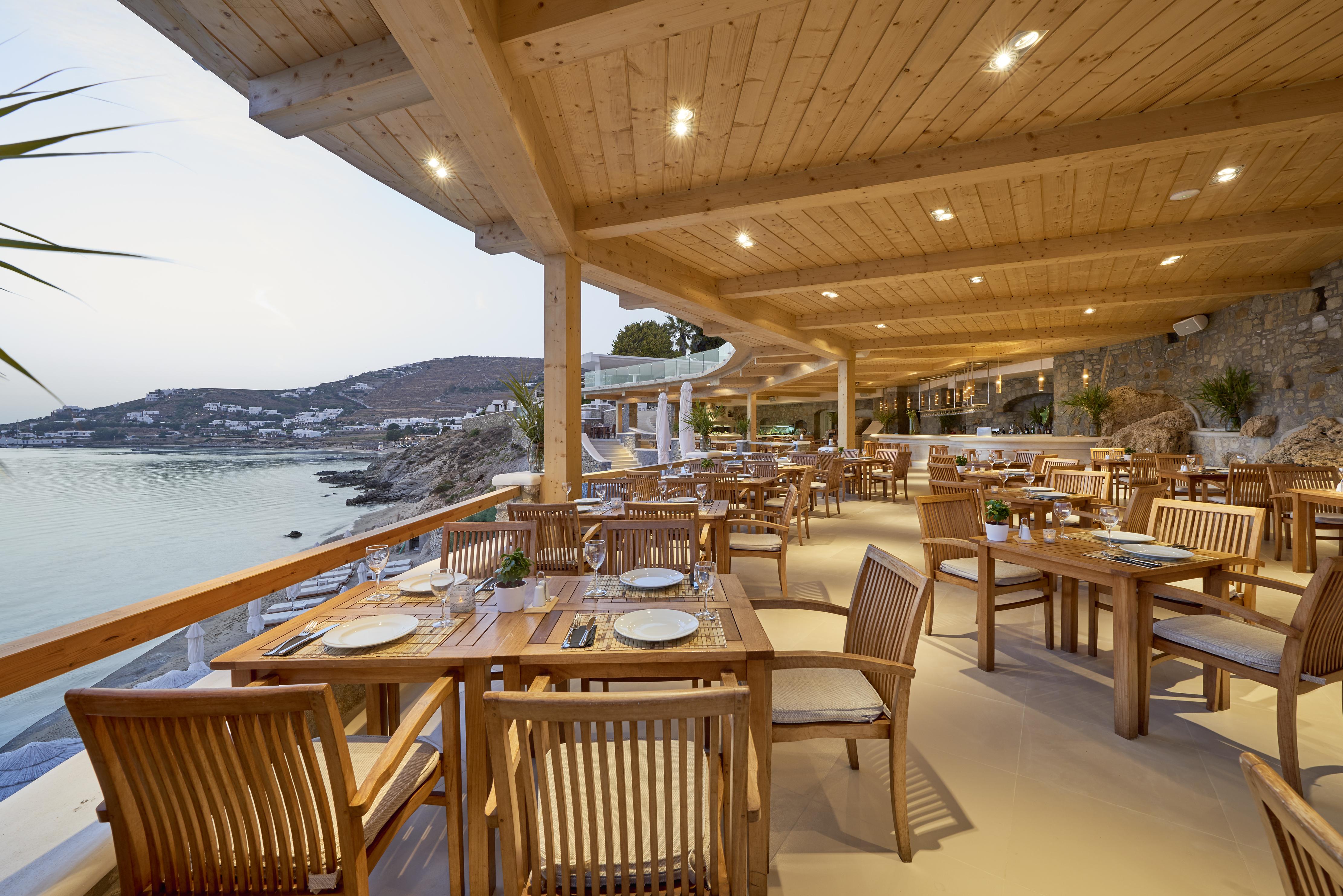 Agios Ioannis Diakoftis Saint John Hotel Villas & Spa מראה חיצוני תמונה The restaurant at the Mykonos Grand Resort