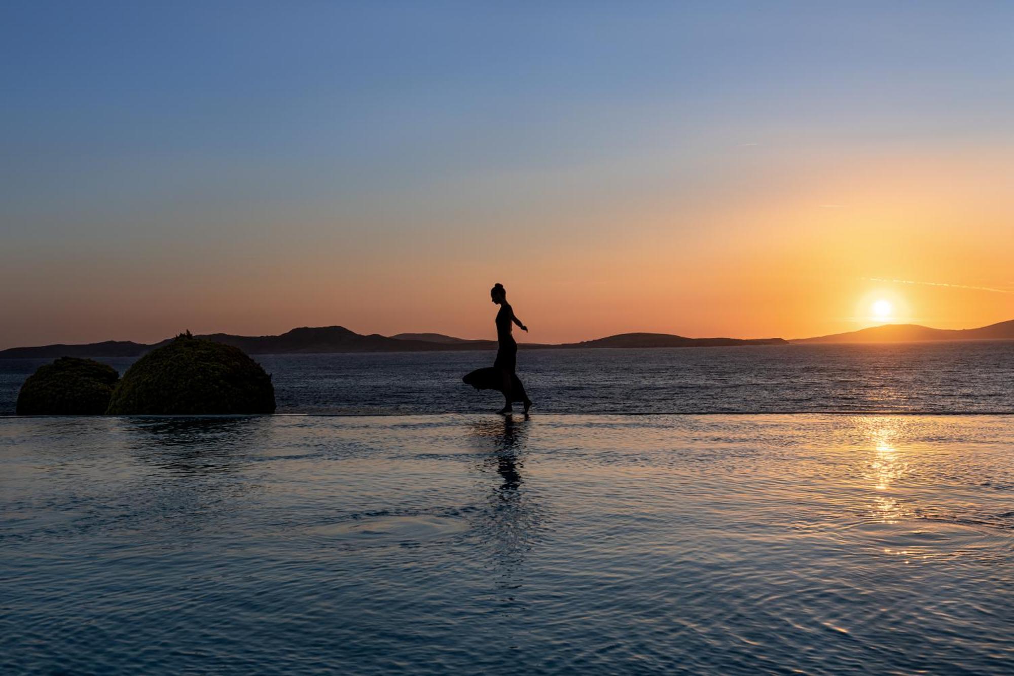 Agios Ioannis Diakoftis Saint John Hotel Villas & Spa מראה חיצוני תמונה Sunset at the beach